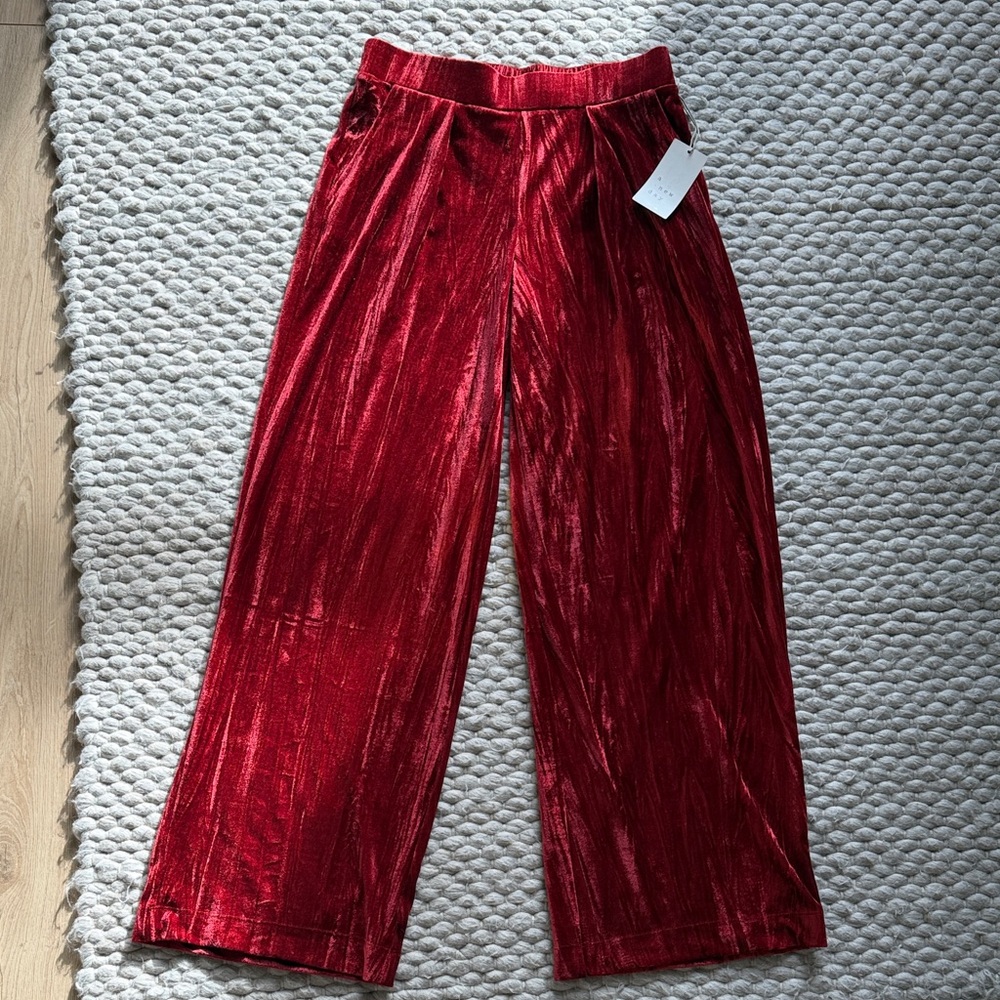 Target Red Velvet High Waisted Wide Leg Pants NWT XS Holiday Christmas Party